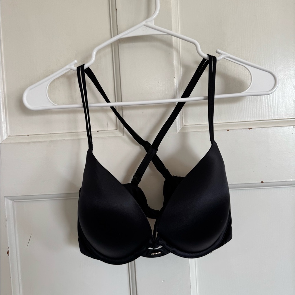 Victoria’s Secret black push-up bra size 34D‎